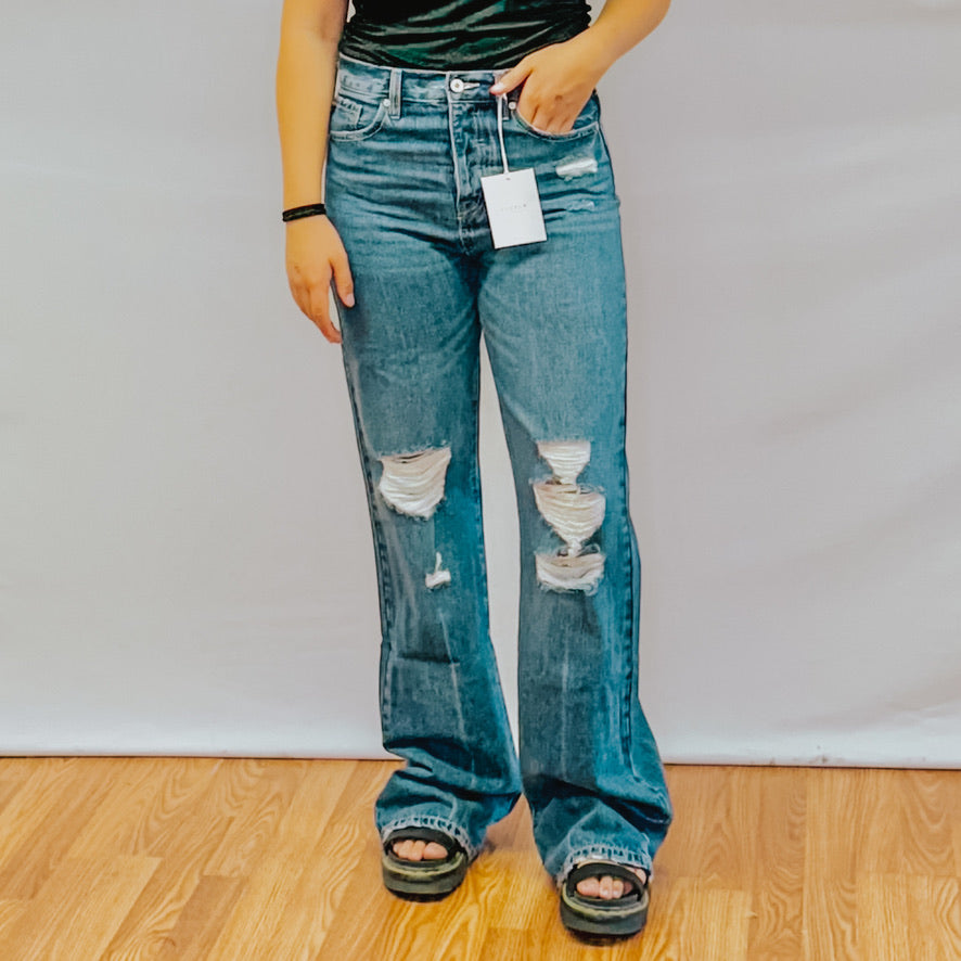 Ultra High Rise 90's Wide Leg Flare - Medium